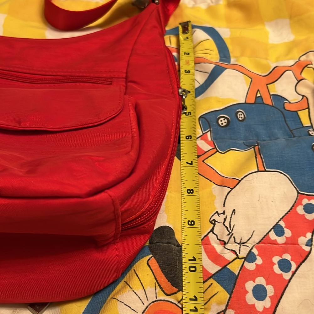 baggallini Shoulder Bag - Picture 10 of 14